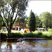 Camping de la Cascade | Un petit camping vert au bord de l´Amblève.